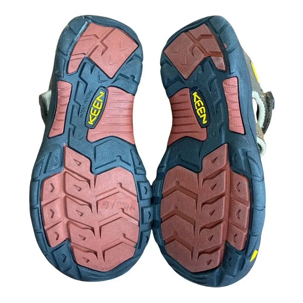 Keen Newport H2 Bison Brown Leather Hiking Sandals Youth Sz 4 Waterproof Outdoor